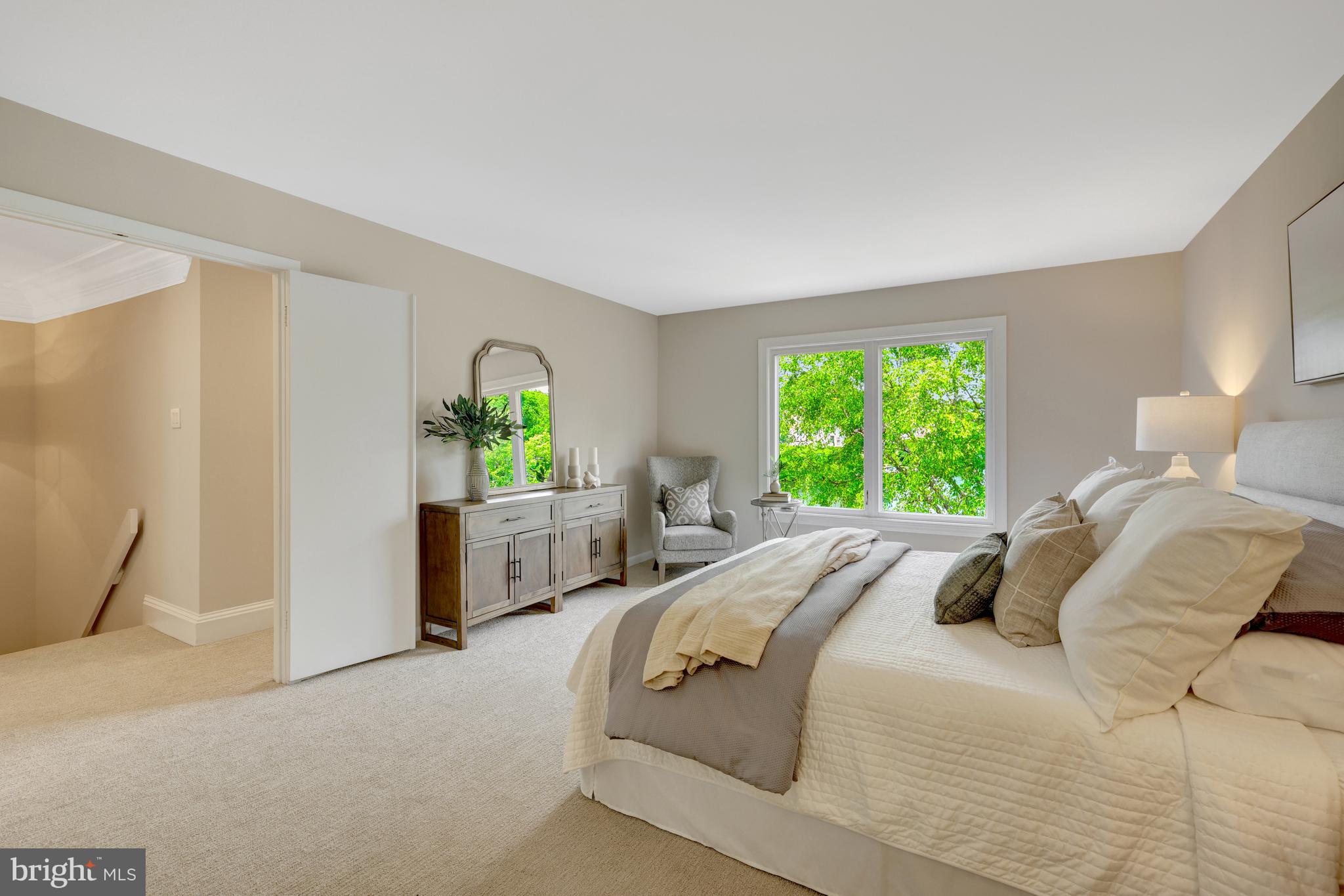 11064 Thrush Ridge Road Reston, VA 20191 - Photo 35 of 85 a bedroom with a bed and a window