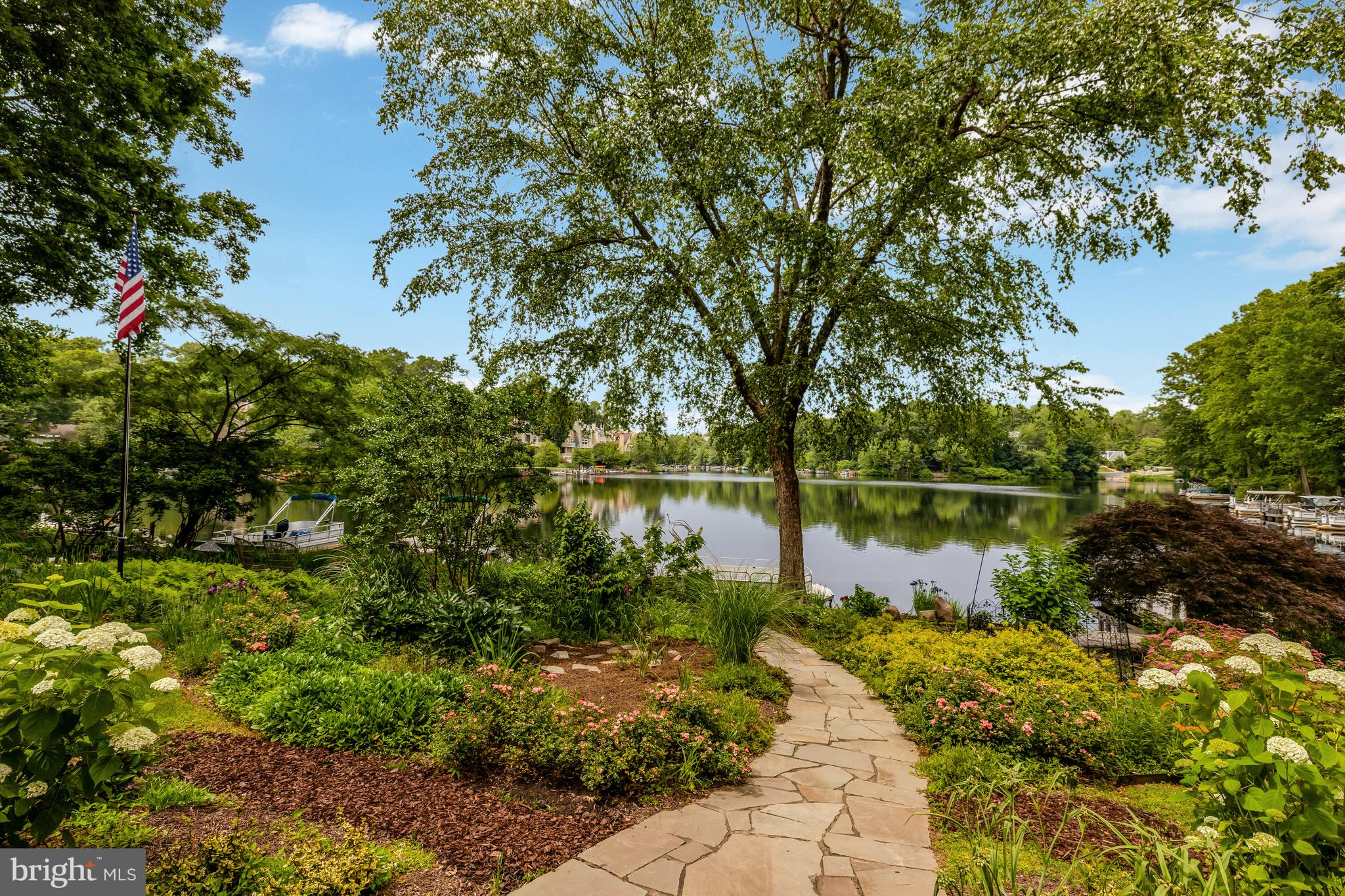 11064 Thrush Ridge Road Reston, VA 20191 - Photo 60 of 85 The stone walkway leads to the lake.