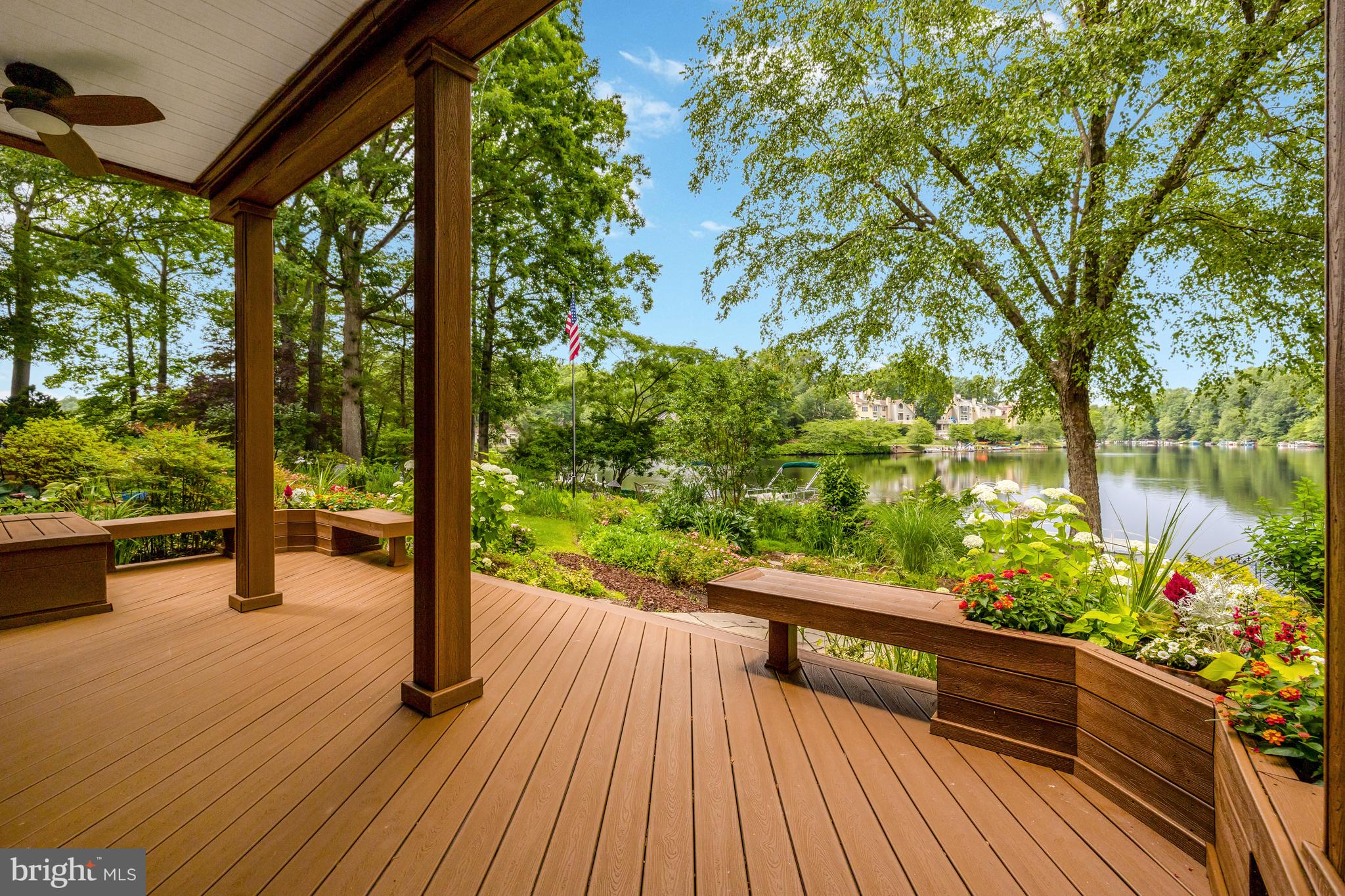11064 Thrush Ridge Road Reston, VA 20191 - Photo 65 of 85 Built-in benches and planter boxes!