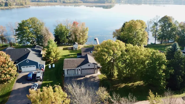 $524,900 | 2320 Cedarcrest Court, Harris, MN 55032