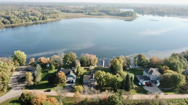 $524,900 | 2320 Cedarcrest Court, Harris, MN 55032