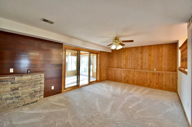 $524,900 | 2320 Cedarcrest Court, Harris, MN 55032