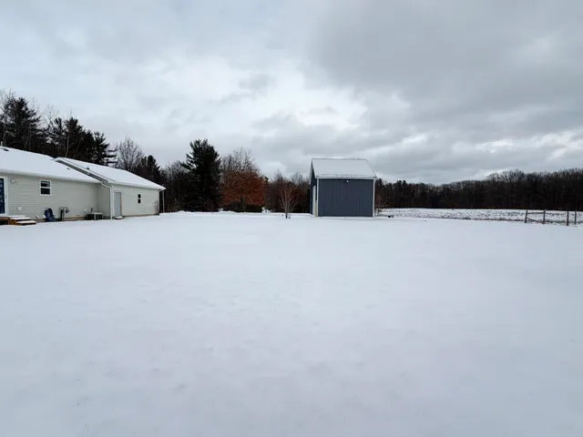 $399,900 | 3500 Northkent Pine Drive, Kent City, MI 49330