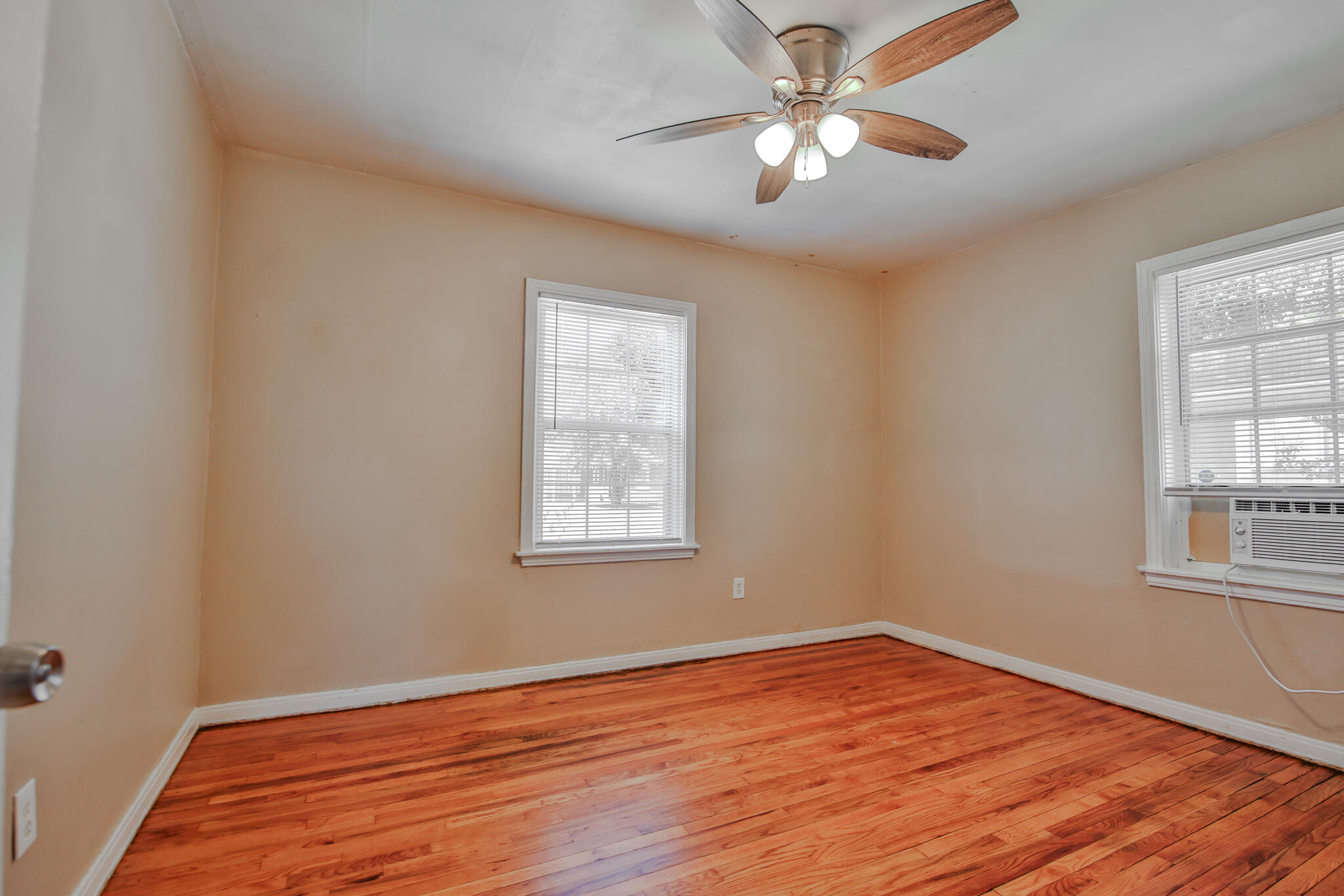 3505 29th Street Lubbock, TX 79410 - Photo 11 of 28 Haleydphotography-10