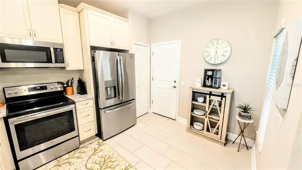 $2,150 | 5157 78th St Circle East, Bradenton, FL 34203