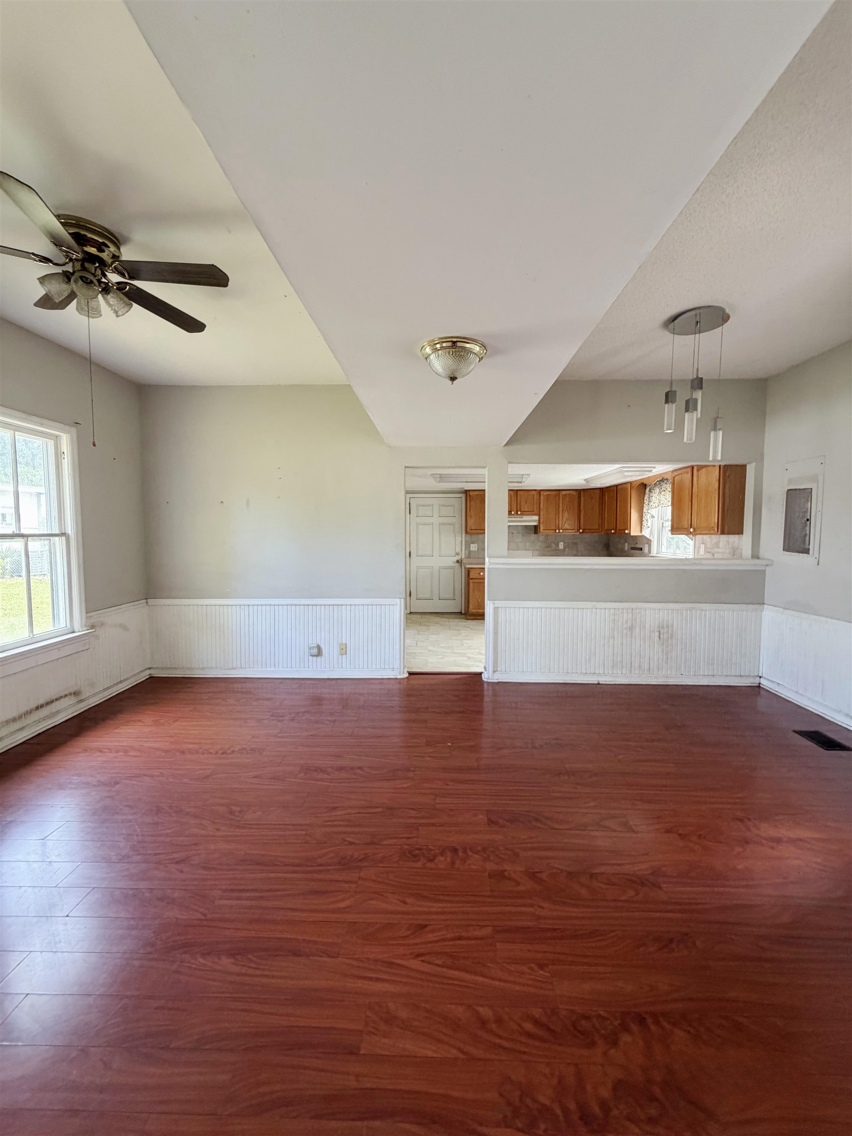 710 North Calhoun Street Perry, FL 32347 - Photo 2 of 7