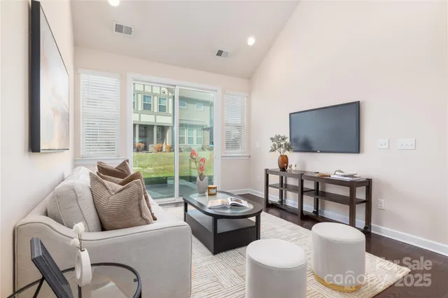 $390,000 | 9320 Glenburn Lane, Charlotte, NC 28278