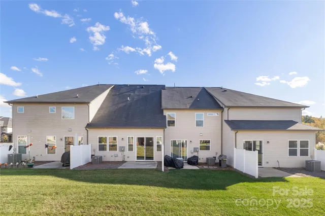 $390,000 | 9320 Glenburn Lane, Charlotte, NC 28278