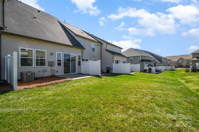 $390,000 | 9320 Glenburn Lane, Charlotte, NC 28278