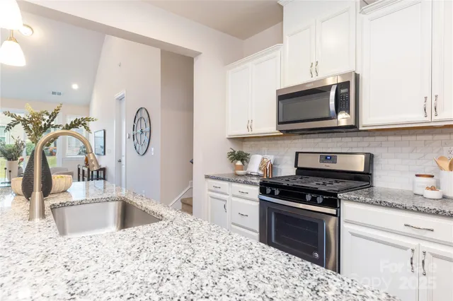 $390,000 | 9320 Glenburn Lane, Charlotte, NC 28278