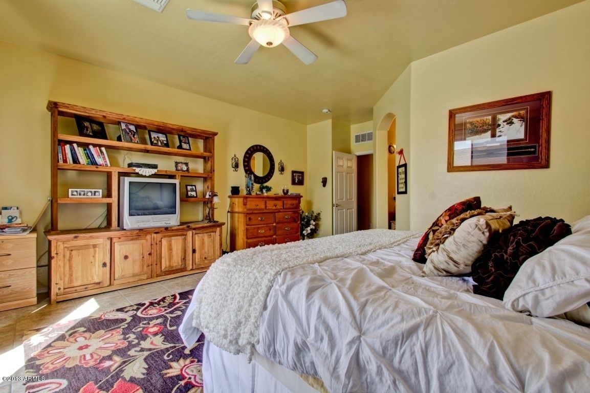 4203 East Del Rio Street Gilbert, AZ 85295 - Photo 21 of 41 master bedroom 3