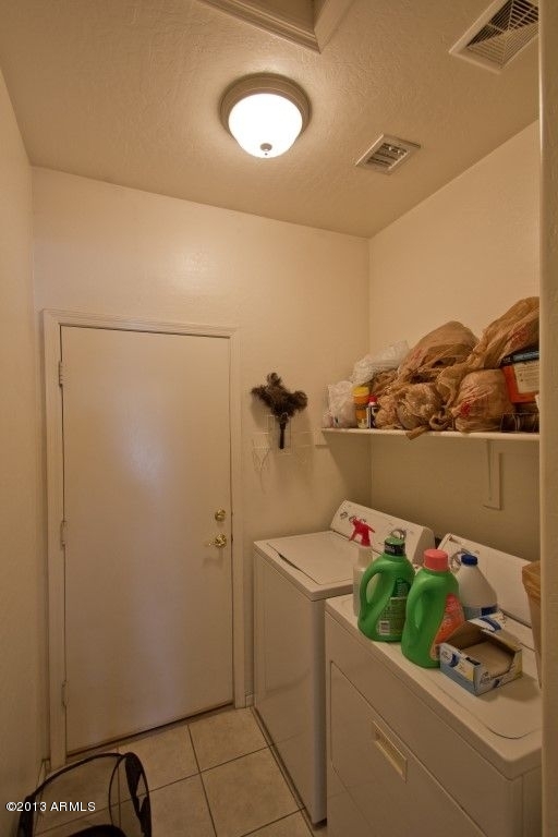 4203 East Del Rio Street Gilbert, AZ 85295 - Photo 29 of 41 laundry room