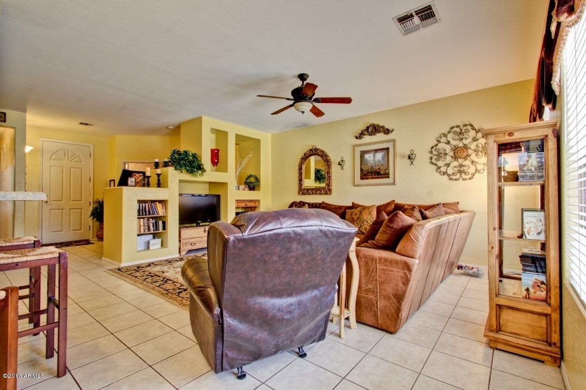 4203 East Del Rio Street Gilbert, AZ 85295 - Photo 5 of 41 family room 2