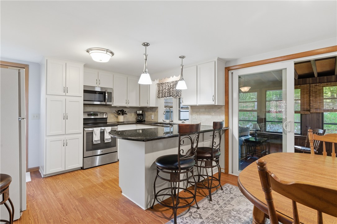 353 Thibeault Avenue Woonsocket, RI 02895 - Photo 6 of 36