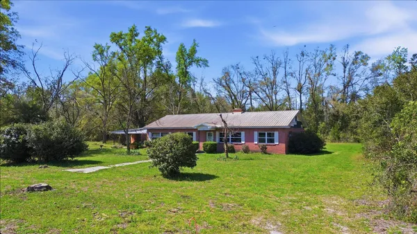 $185,000 | 1292 Southeast Se Cr, Lee, FL 32059