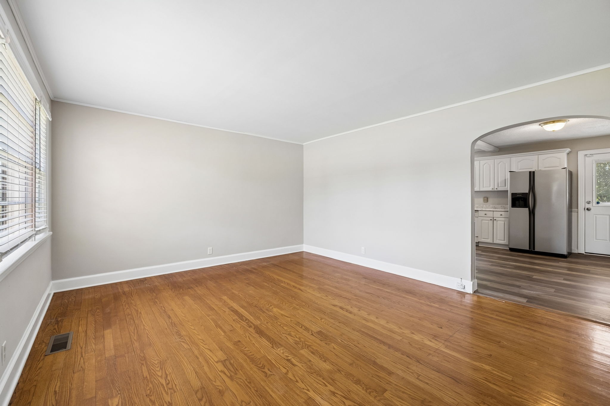 1507 5th Avenue West Springfield, TN 37172 - Photo 4 of 31