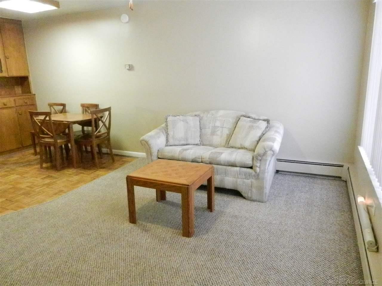 24301 Kelly Road, Unit 104 Eastpointe, MI 48021 - Photo 7 of 28