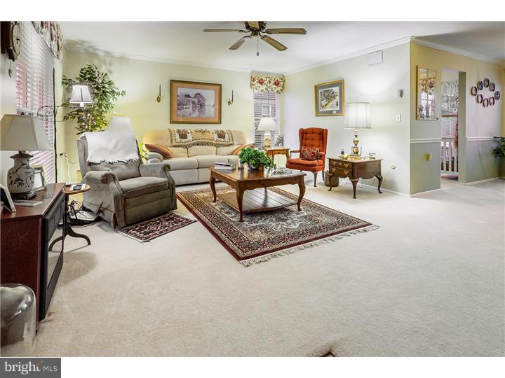 8 Ingham Way Southampton, NJ 08088 - Photo 2 of 16 Gallery Image 2
