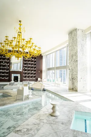 $4,990 | 495 Brickell Avenue, Unit 911, Miami, FL 33131