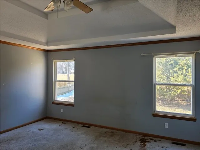 $280,000 | 1309 Russell Road, Pleasant Hill, MO 64080