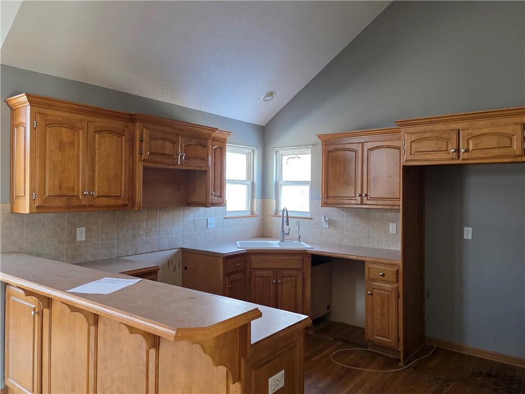 1309 Russell Road Pleasant Hill, MO 64080 - Photo 10 of 21