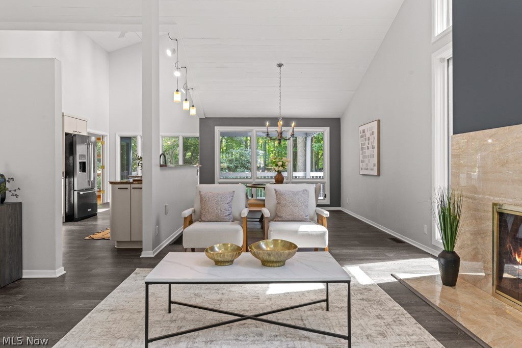 1049 North Medina Line Road Akron, OH 44333 - Photo 11 of 50 Gallery Image 11