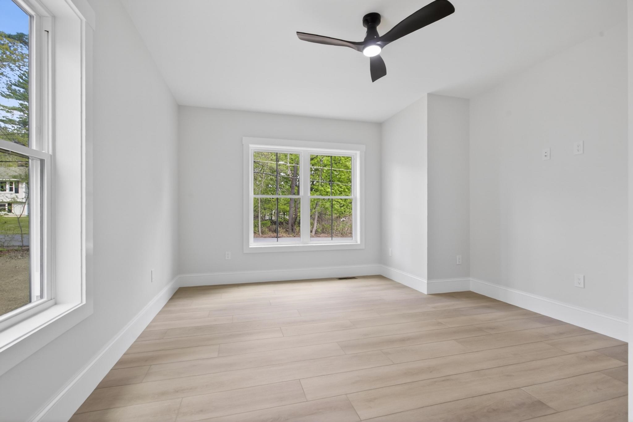 5 Highland Avenue Salem, NH 03079 - Photo 23 of 47