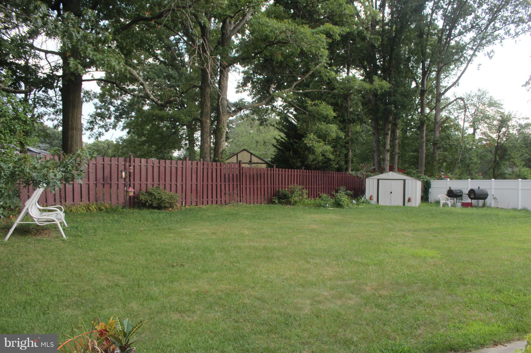 Exterior (Rear)