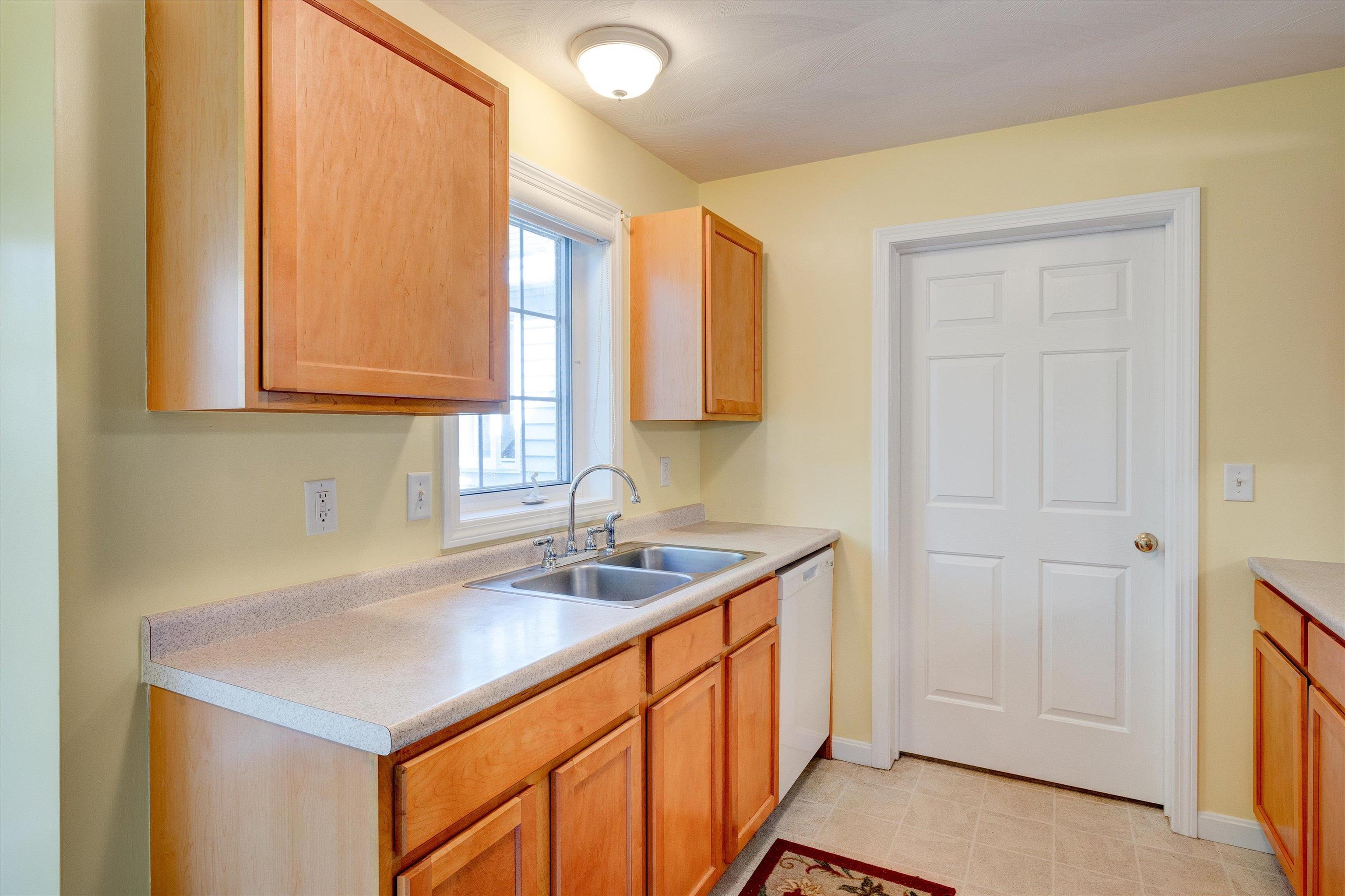 3 Rail Way Hollis, NH 03049 - Photo 32 of 35