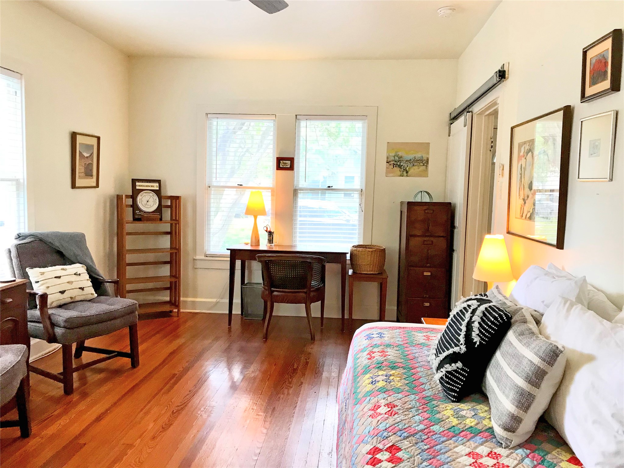 1002 East 44th Street Austin, TX 78751 - Photo 8 of 15