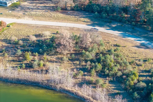 $120,000 | 11253 Killarney Drive, Stanwood, MI 49346