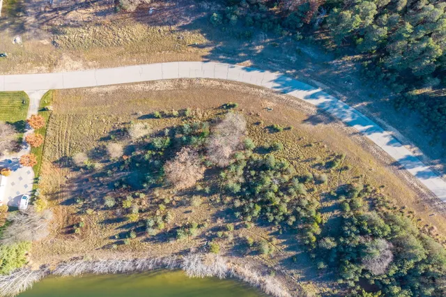 $120,000 | 11253 Killarney Drive, Stanwood, MI 49346