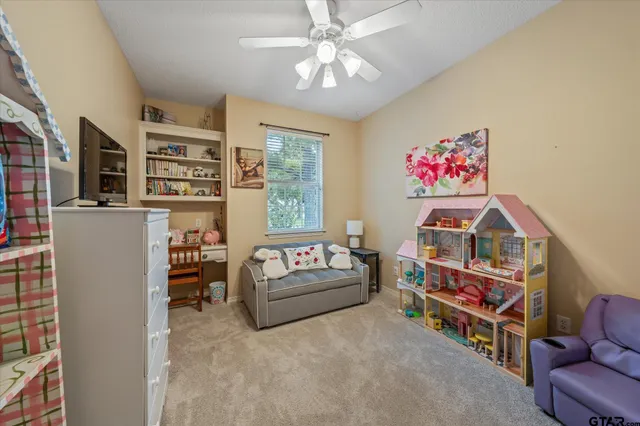 $450,000 | 22206 Ellis Drive, Chandler, TX 75758