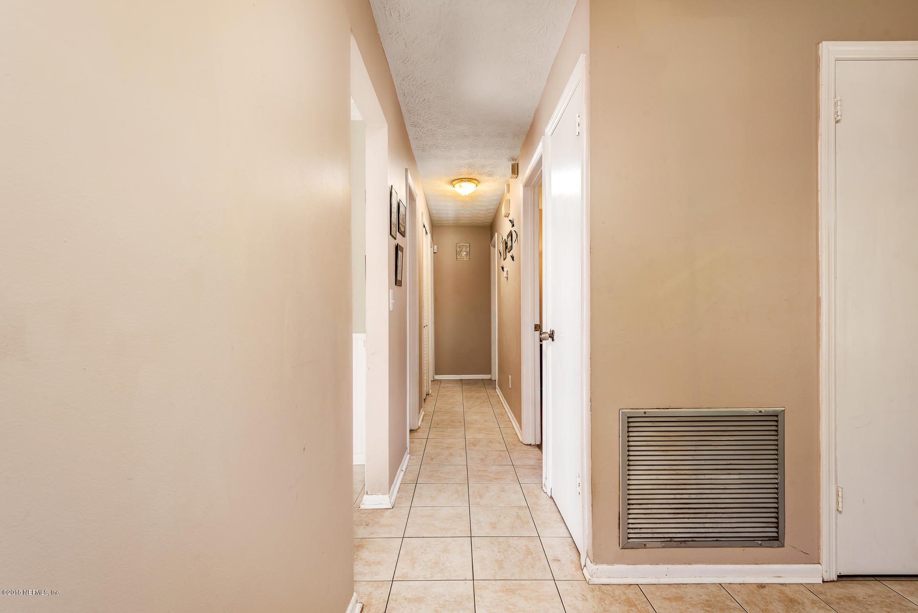 1005 Stokes Street Jacksonville, FL 32221 - Photo 11 of 20 hallview