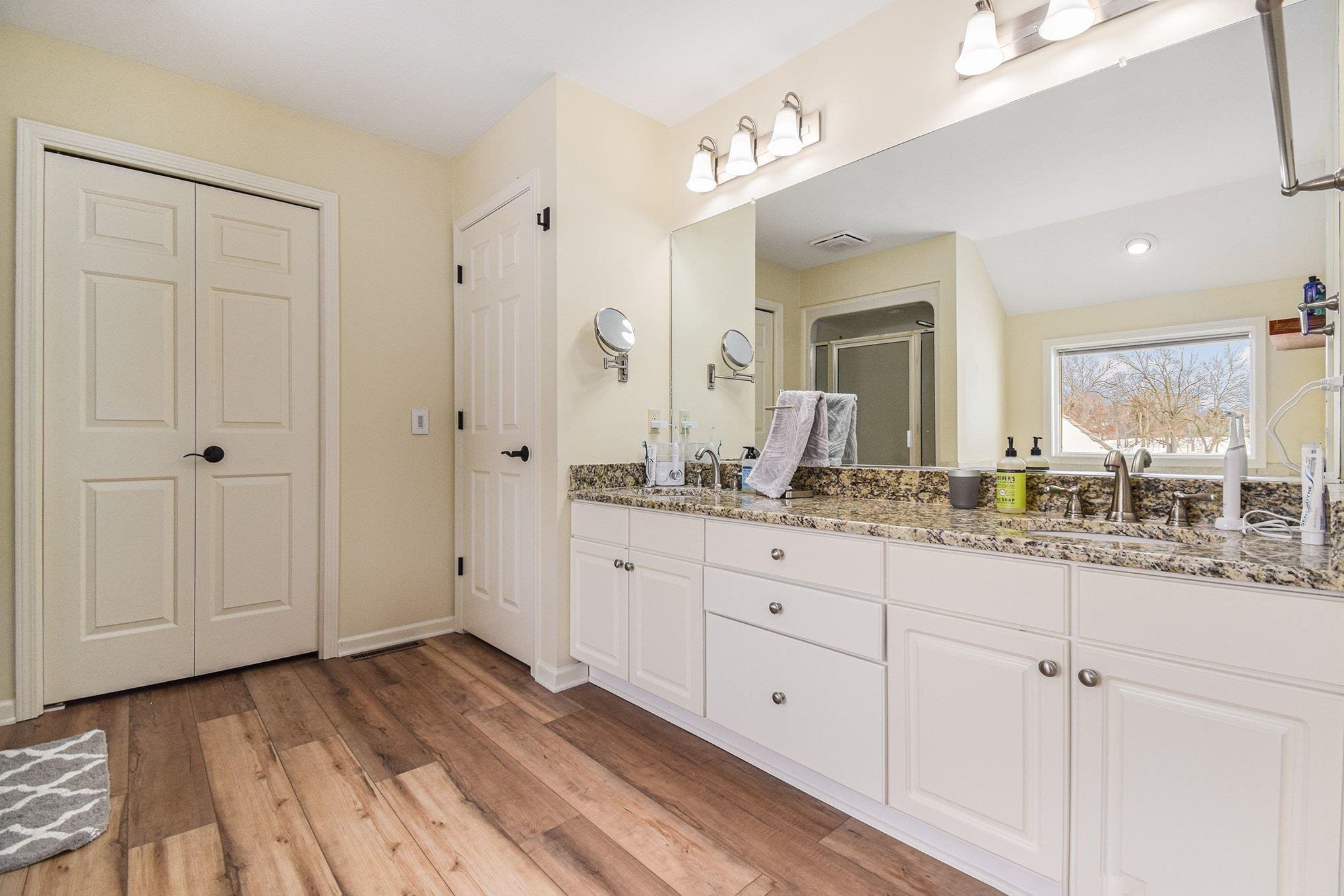 3621 Oak Ridge Drive Elkhart, IN 46517 - Photo 18 of 36