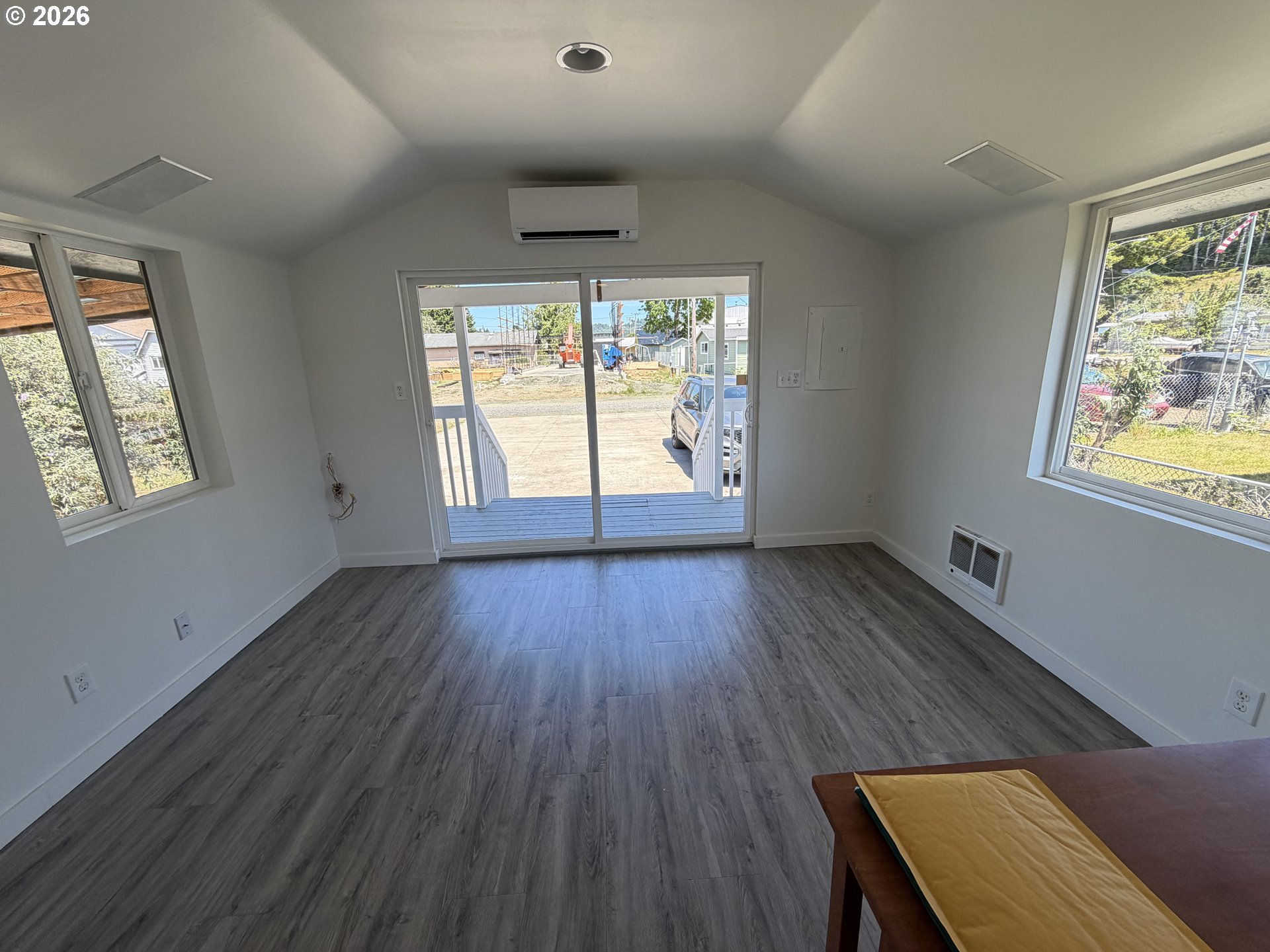 145 South 5th Street Lakeside, OR 97449 - Photo 4 of 27