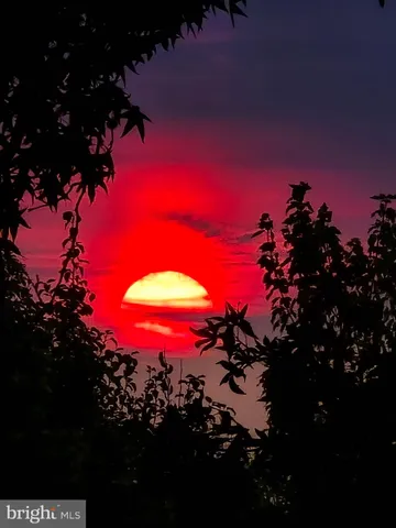 $585,000 | 2010 Quay Village Court, Unit 201, Annapolis, MD 21403