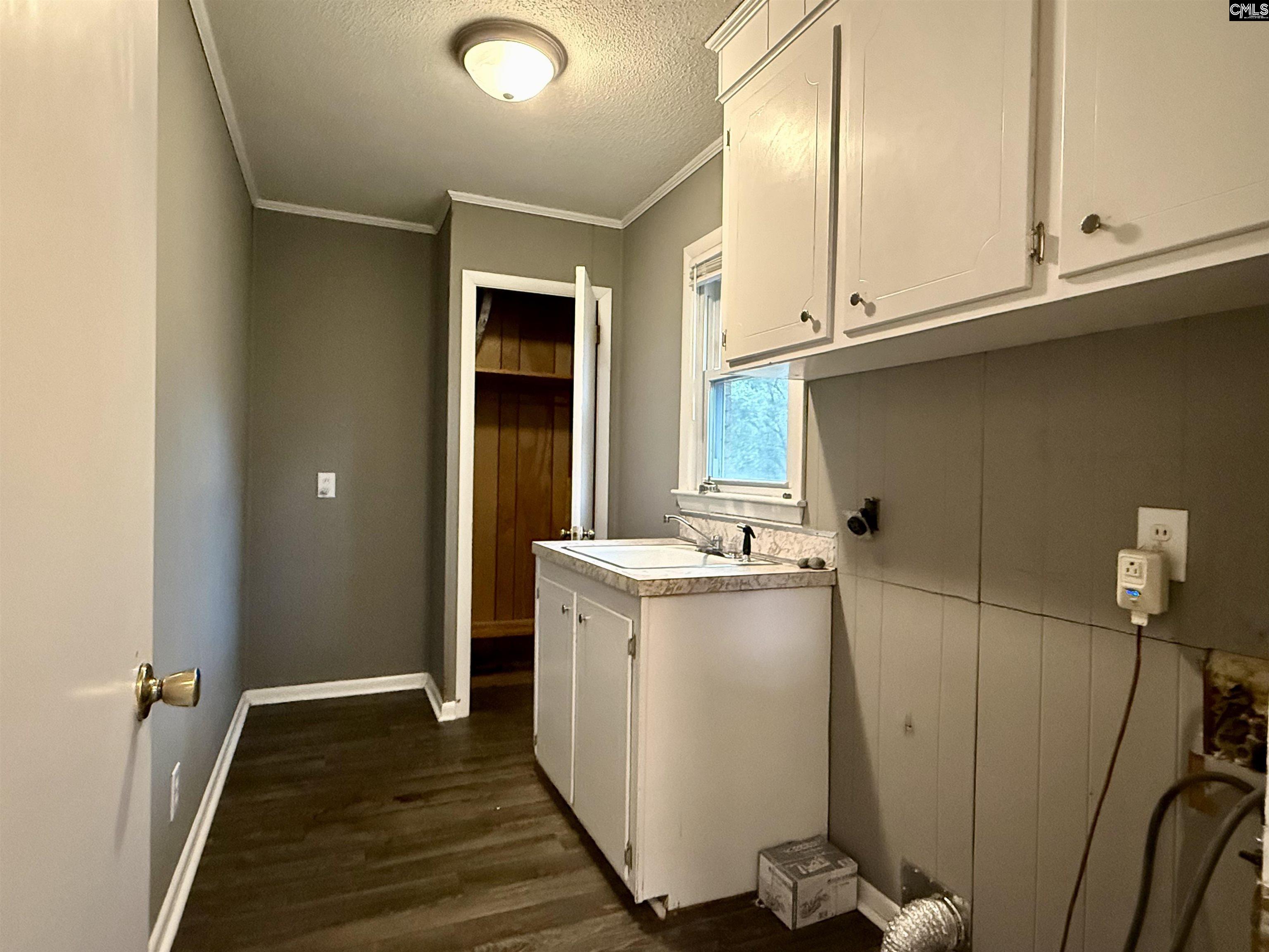 960 Old Charleston Road Pelion, SC 29123 - Photo 14 of 30