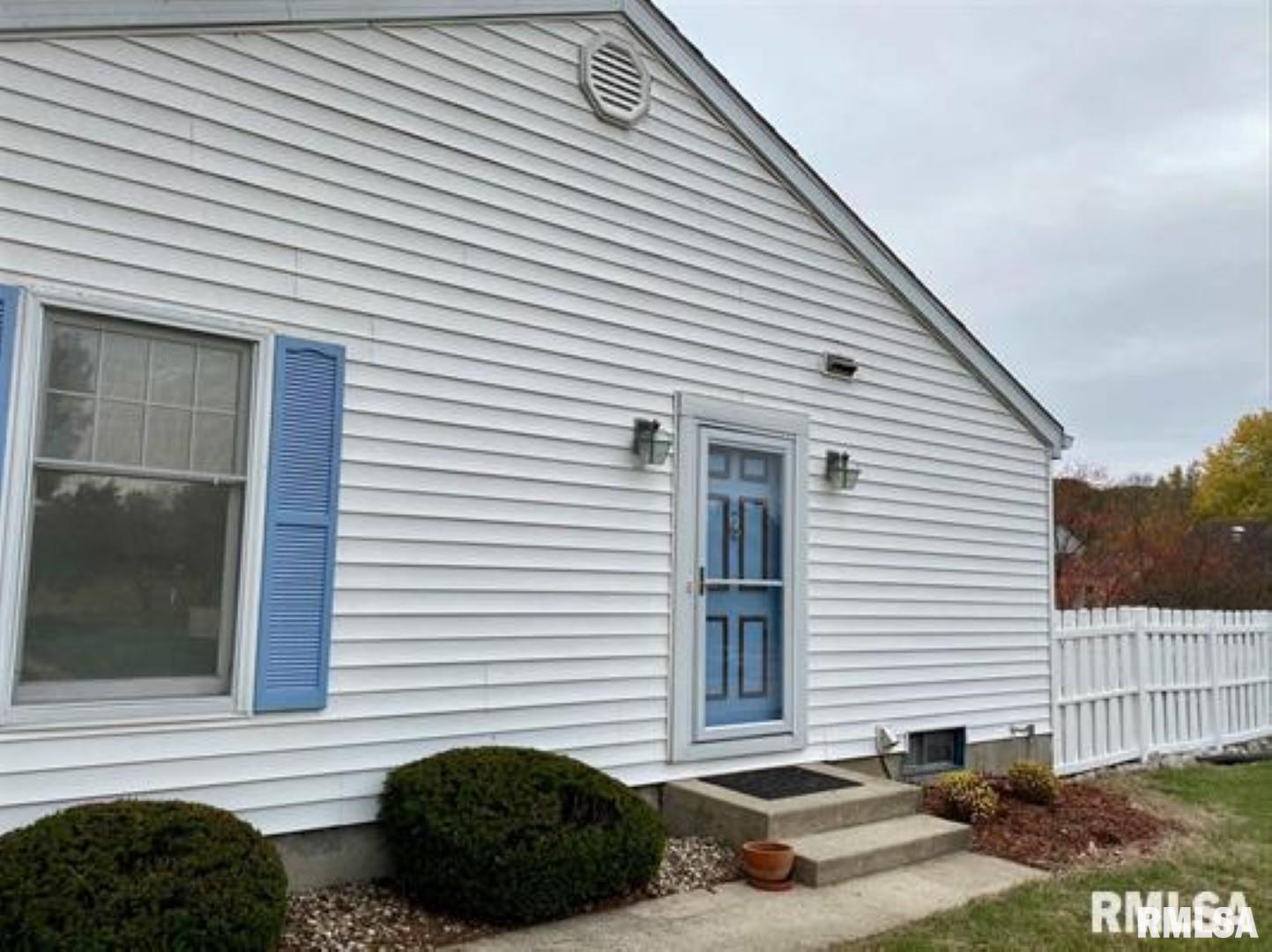 15 Richmond Road Macomb, IL 61455 - Photo 3 of 19 Gallery Image 3