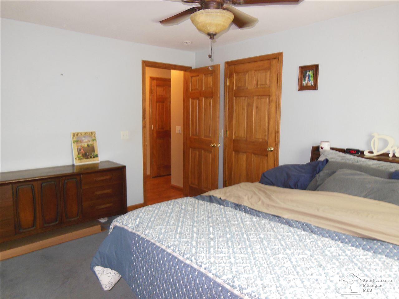 2960 Dean Road Lambertville, MI 48144 - Photo 21 of 25