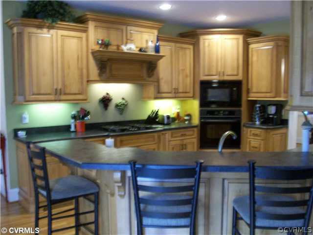 17406 Duval Road Moseley, VA 23120 - Photo 6 of 11 Kitchen