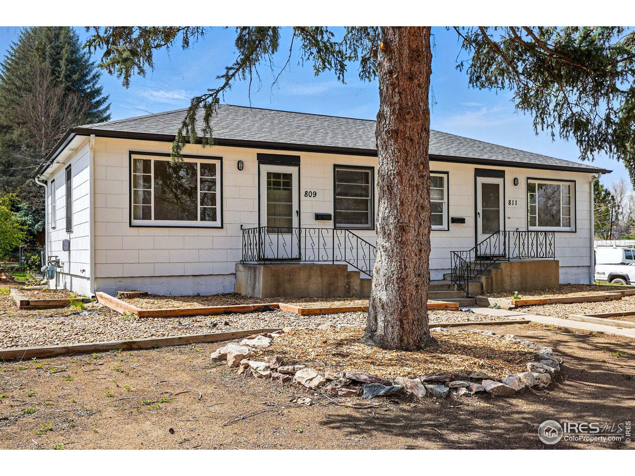 809 Sunset Street Longmont, CO 80501 - Photo 3 of 40