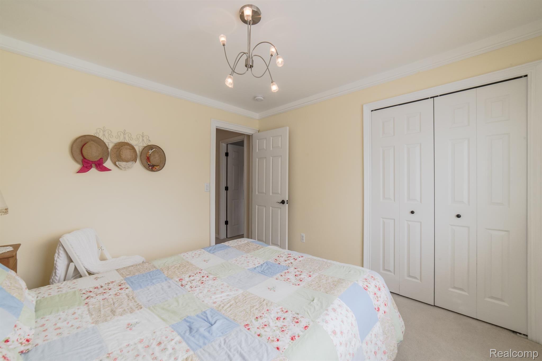 135 Ridge Field Court Oxford, MI 48371 - Photo 43 of 63 135 Ridge Field-45.jpg