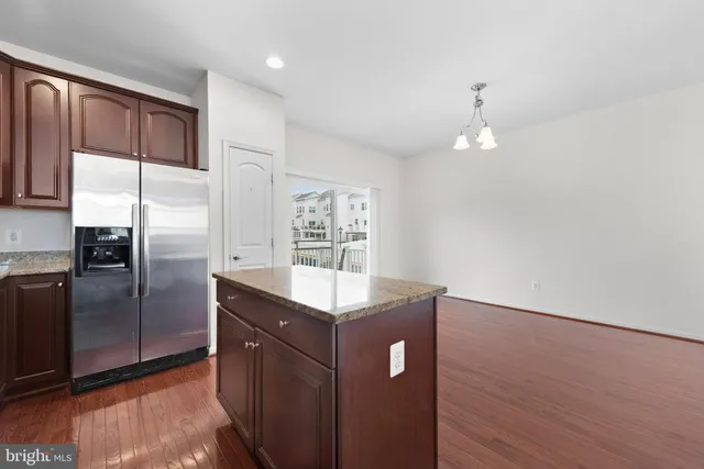 $3,200 | 22716 Parkland Farms Terrace, Brambleton, VA 20148