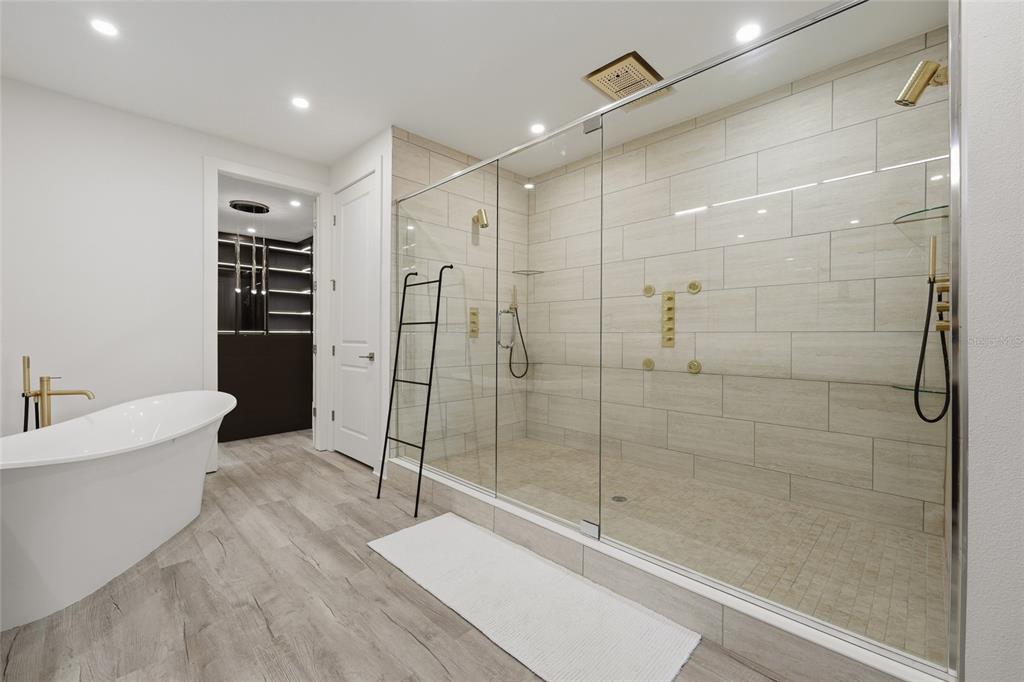 300 Muirfield Loop Reunion, FL 34747 - Photo 9 of 49 Gallery Image 9