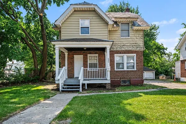 $124,900 | 680 North Perry Street, Pontiac, MI 48342
