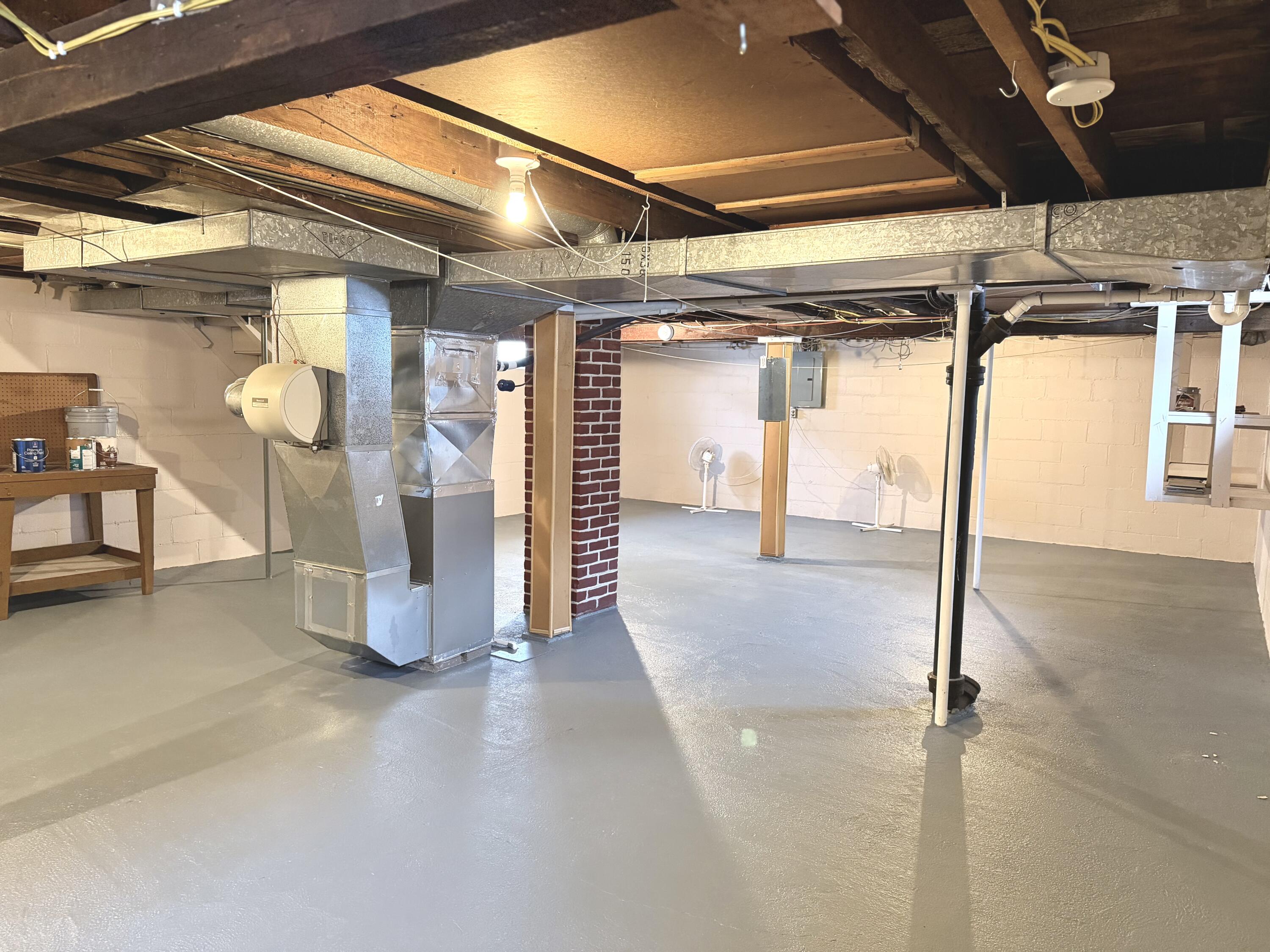 1099 Gale Street Winona, MN 55987 - Photo 17 of 19 17 basement