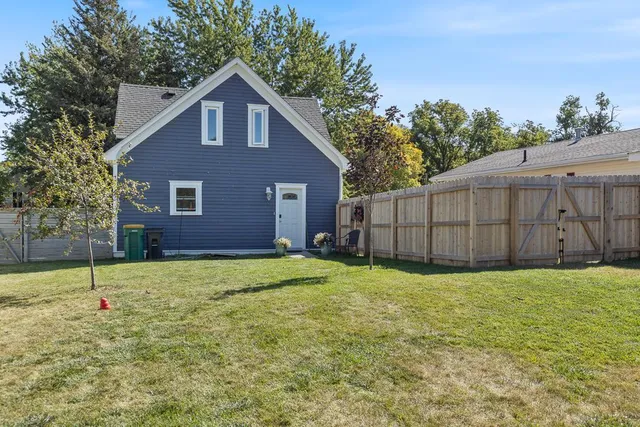 $149,000 | 220 Fremont Street South, Lake Benton, MN 56149