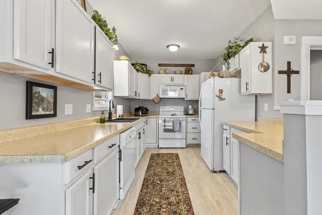 $149,000 | 220 Fremont Street South, Lake Benton, MN 56149