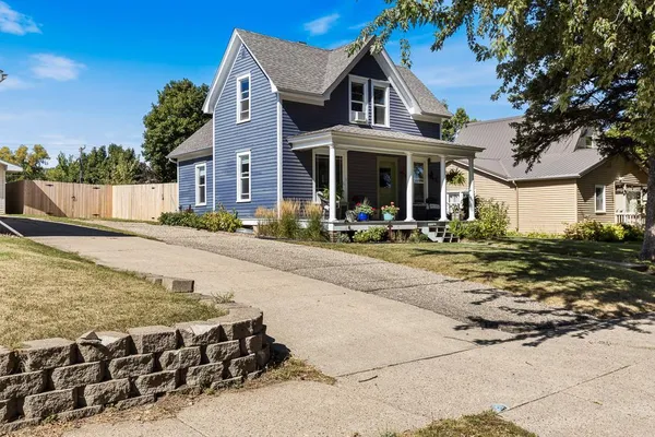 $149,000 | 220 Fremont Street South, Lake Benton, MN 56149